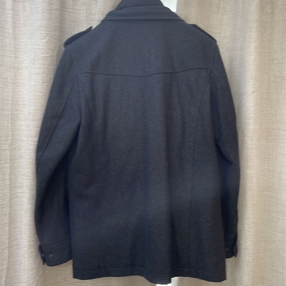 Guess insulated Winter Jacket- New Condition Sz L - Picture 7 of 12